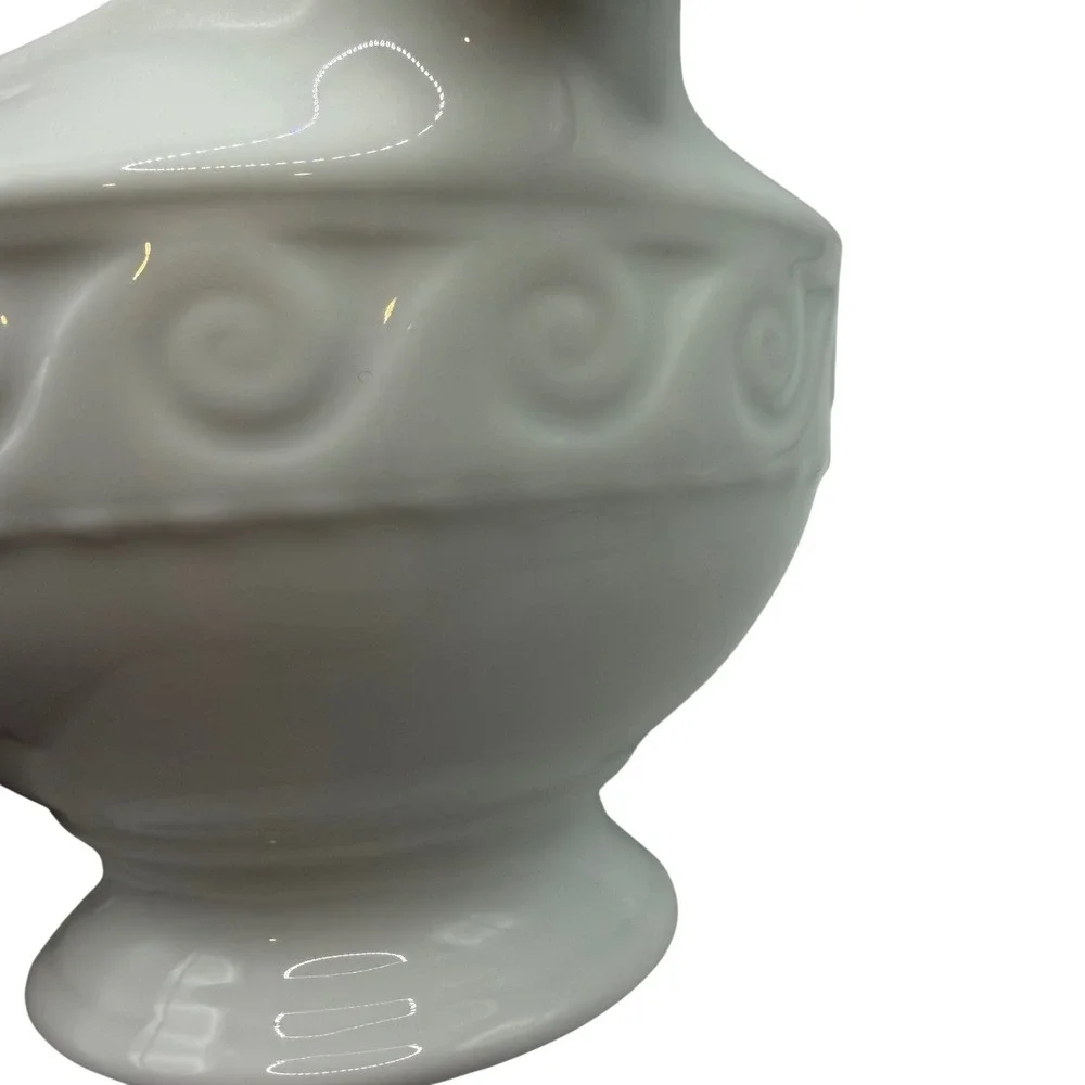 Bernardaud Limoges Louvre Blanc Gravy Boat White Porcelain‎ Pitcher France